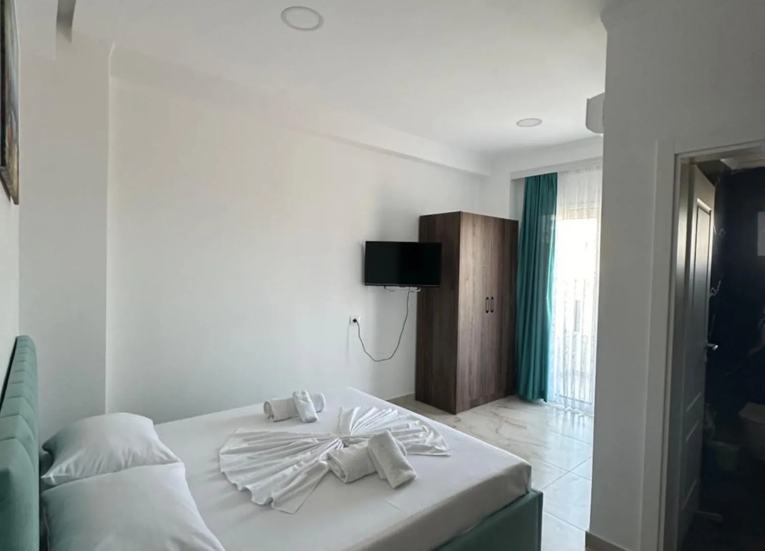 Guesthouse Titi Ksamil 0*,  Albania